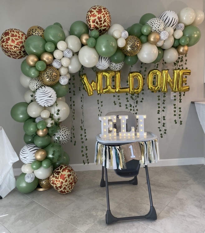 Balloons & Decor